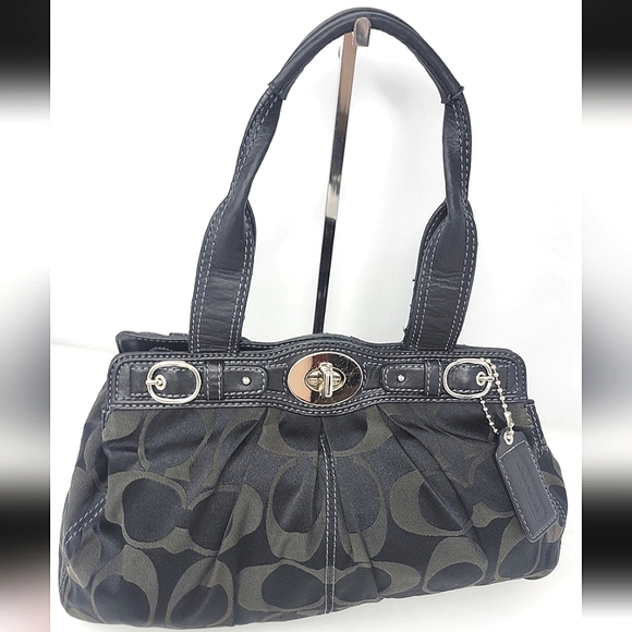 Coach Shoulder Bag - Picture 1 of 12